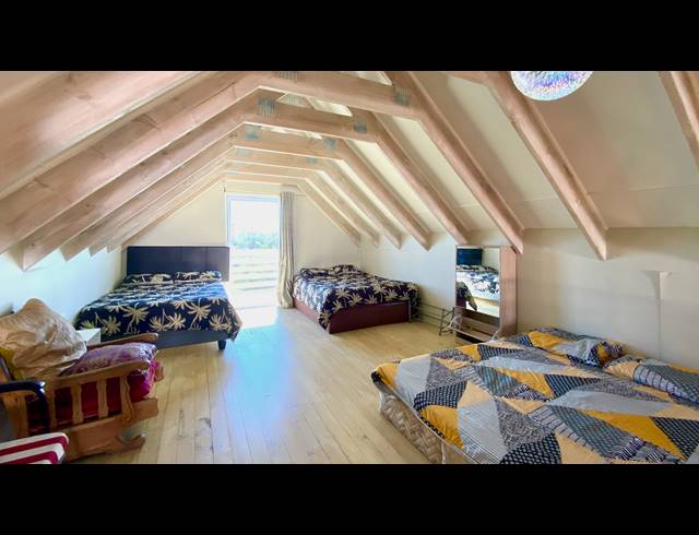 3 BEDROOM HOUSE FOR SALE IN GOLDEN MILE